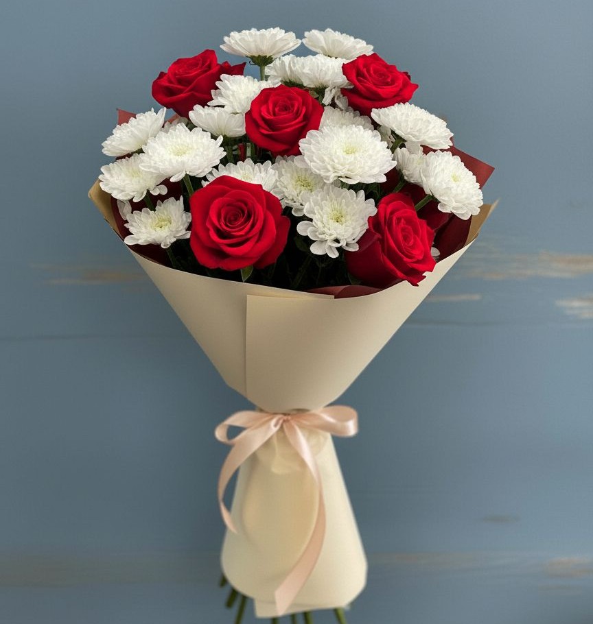 Букет цветов из: Розы и Хризантемы в Чиколе