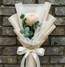 Букет цветов из:  Розы в Чиколе