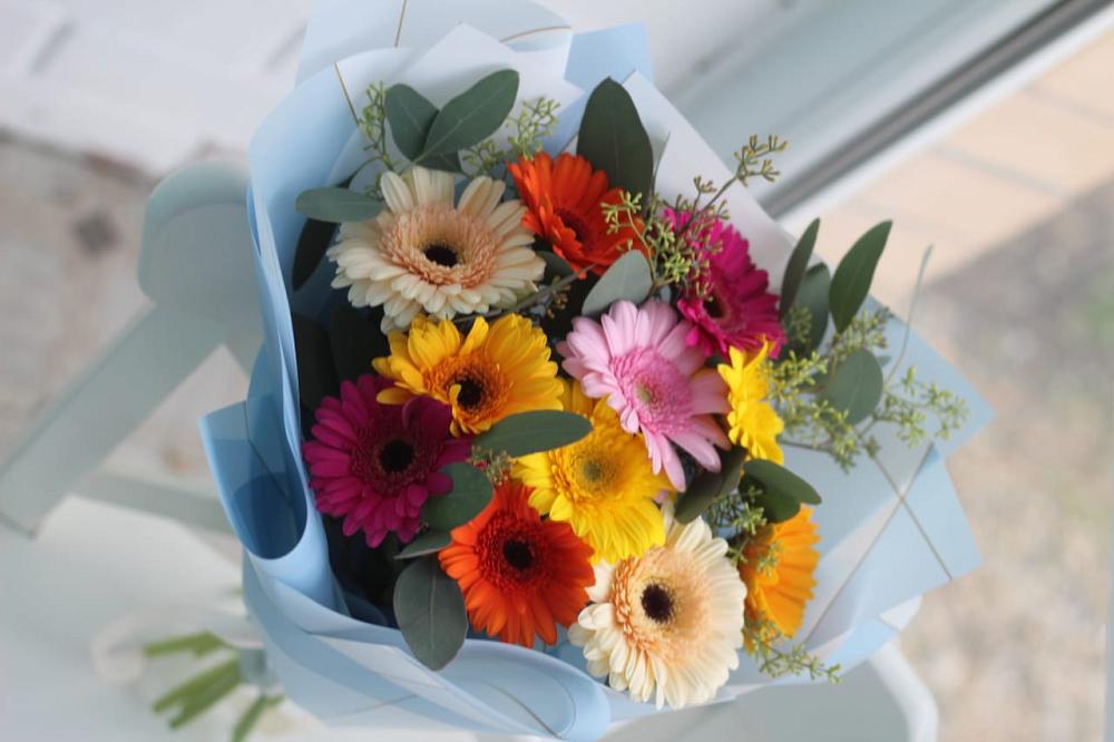 Букет цветов из: Герберы в Чиколе