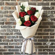 Букет цветов из:  Розы в Чиколе