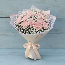 Букет цветов из:  Гвоздики в Чиколе