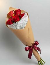 Букет цветов из:  Розы в Чиколе