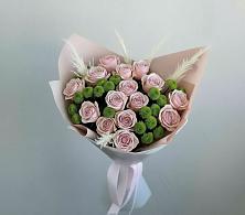 Букет цветов из:  Розы и Хризантемы в Чиколе