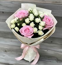 Букет цветов из:  Розы в Чиколе