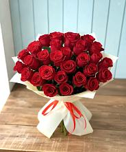 Букет 29 Красных роз в Чиколе