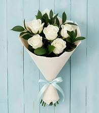 Букет цветов из:  Розы в Чиколе