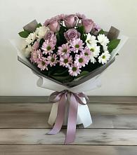 Букет цветов из:  Хризантемы и Розы в Чиколе