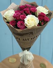 Букет цветов из:  Розы в Чиколе