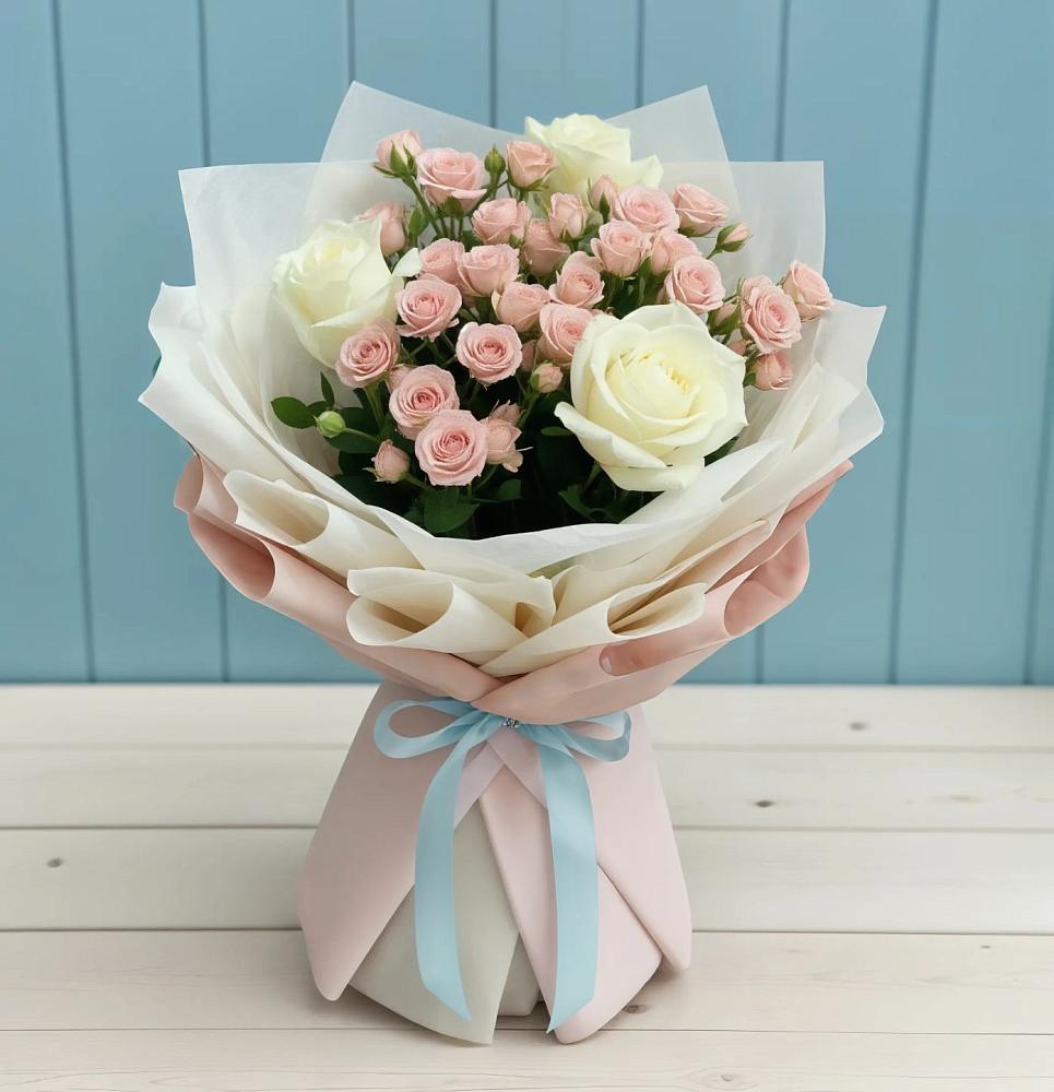 Букет цветов из: Розы в Чиколе